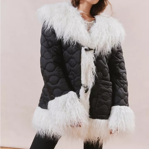 SOLD!!! URBAN OUTFITTERS Blanka Faux Fur Quilted Liner Jacket - Picture 2 of 4